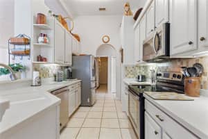 100 MOSS LN, DAVENPORT, FL 33837 - MLS#MFRS5101667