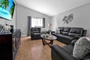 1706 ALEXANDRIA LN, KISSIMMEE, FL 34744 Sold 05/14/24