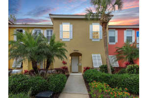 8566 CRYSTAL COVE LOOP, KISSIMMEE, FL 34747 Sold 05/17/24