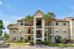 3008 PARKWAY BOULEVARD, KISSIMMEE, FL 34747 Sold 05/30/24