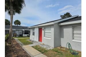 5 LAKE VILLA WAY, KISSIMMEE, FL 34743 Sold 06/03/24
