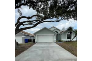 2450 SHELBY CIRCLE, KISSIMMEE, FL 34743 Sold 05/08/24