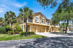 2732 OAKWATER DRIVE, KISSIMMEE, FL 34747 - MLS#MFRS5103191