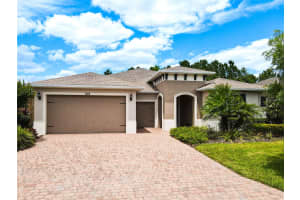 676 VILLA PARK ROAD, KISSIMMEE, FL 34759 Sold 03/14/25