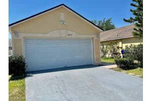 2457 PARSONS POND CIRCLE, KISSIMMEE, FL 34743 Sold 06/13/24