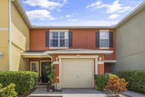 564 CRESTING OAK CIRCLE, ORLANDO, FL 32824 Sold 07/31/24