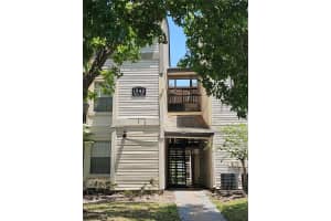 1932 LAKE ATRIUMS CIRCLE, ORLANDO, FL 32839 Sold 06/10/24