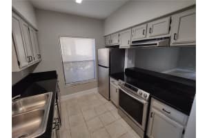 4726 CAPRI PLACE, ORLANDO, FL 32811 Sold 11/27/24
