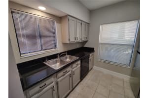 4726 CAPRI PLACE, ORLANDO, FL 32811 Sold 11/27/24