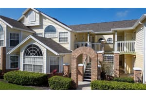 5014 LAGUNA BAY CIRCLE, KISSIMMEE, FL 34746 Sold 08/11/25