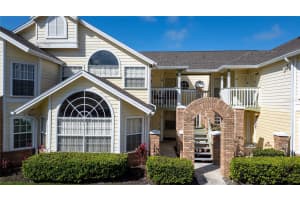 5014 LAGUNA BAY CIRCLE, KISSIMMEE, FL 34746 Sold 08/11/25