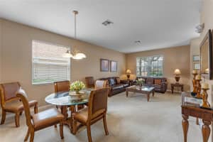 434 HENLEY CIR, DAVENPORT, FL 33896 Sold 07/17/24