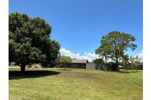2485 STEWART STREET, KISSIMMEE, FL 34746 Sold 07/03/24
