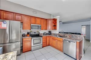 2404 BRAEMAR DR, KISSIMMEE, FL 34743 Sold 08/26/24