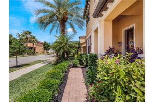 9245 OUTLOOK ROCK TRAIL, WINDERMERE, FL 34786 Sold 06/14/24