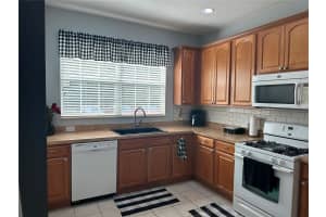 2525 OLD KENT CIRCLE, KISSIMMEE, FL 34758 Sold 07/12/24