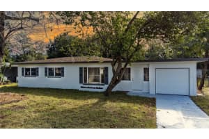 5118 LAKE HOWELL ROAD, WINTER PARK, FL 32792 Sold 02/20/25