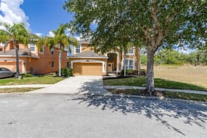 1098 ORANGE COSMOS BOULEVARD, DAVENPORT, FL 33837 Sold 07/12/24