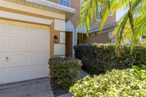 13277 DANIELS LANDING CIRCLE, WINTER GARDEN, FL 34787 Sold 06/28/24