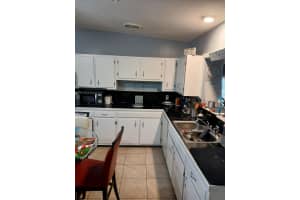 811 AIRPORT BOULEVARD, SANFORD, FL 32773 Sold 09/18/24