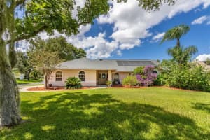 5662 OLDE QUEENS COURT, SAINT CLOUD, FL 34772 Sold 10/17/24