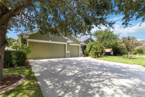 820 SENECA TRAIL, SAINT CLOUD, FL 34772 Sold 12/02/24