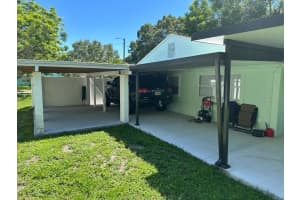 1565 CANTERBURY ROAD, SAINT PETERSBURG, FL 33710 Sold 02/03/25