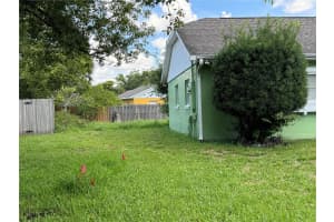 8330 LE MESA STREET, ORLANDO, FL 32827 Sold 09/30/24