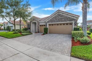 2775 VALERIA ROSE WAY, OCOEE, FL 34761 Sold 08/19/24