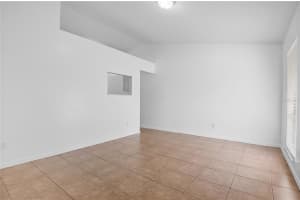 1498 CANDLEWYCK DRIVE, ORLANDO, FL 32807 Sold 09/26/24