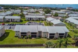 809 SKY LAKE CIRCLE, ORLANDO, FL 32809 Sold 09/06/24