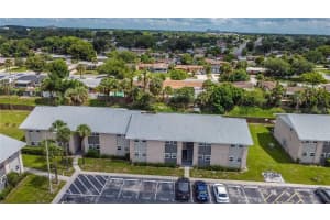 809 SKY LAKE CIRCLE, ORLANDO, FL 32809 Sold 09/06/24