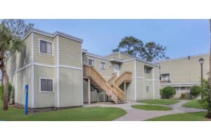 142 SCOTTSDALE SQUARE, WINTER PARK, FL 32792 Sold 09/23/24