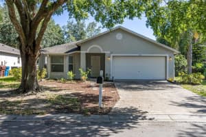 510 HEATHER HILL BOULEVARD, DAVENPORT, FL 33837 Sold 04/15/25