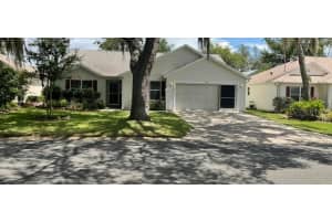 905 ALGONQUIN ROAD, LADY LAKE, FL 32159 Sold 11/13/24