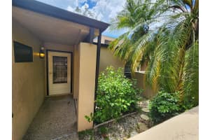 3809 FISHING TRAIL, SARASOTA, FL 34235 Sold 01/10/25