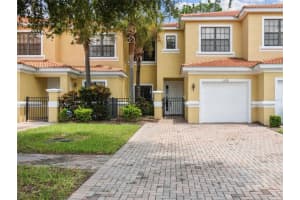 1328 CORIANDER DR, POINCIANA, FL 34759 Sold 11/01/24