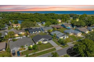 106 AUGUSTA CIRCLE, SAINT CLOUD, FL 34769 Sold 12/20/24