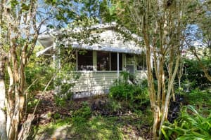 814 DELAWARE AVENUE, SAINT CLOUD, FL 34769 Sold 11/15/24