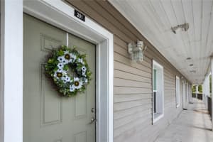 841 RETREAT BOULEVARD, DAVENPORT, FL 33897 Sold 11/14/24