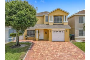 14225 CRYSTAL KEY PLACE, ORLANDO, FL 32824 Sold 09/26/24