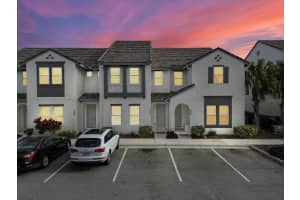 302 CAPTIVA DRIVE, DAVENPORT, FL 33896 Sold 12/03/24