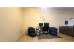 8004 DOWN ROYAL ROAD, TAMPA, FL 33610 Sold 09/30/24