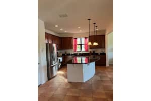 574 VILLA PARK ROAD, KISSIMMEE, FL 34759 Sold 12/19/24