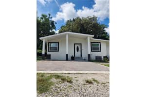 6520 POPE ROAD, ORLANDO, FL 32810 Sold 10/22/24