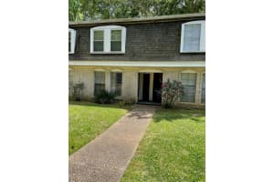 2020 CONTINENTAL AVENUE, TALLAHASSEE, FL 32304 Sold 05/07/25