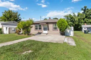 706 KENTUCKY AVENUE, SAINT CLOUD, FL 34769 Sold 10/04/24