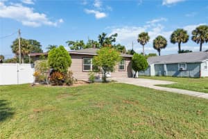 706 KENTUCKY AVENUE, SAINT CLOUD, FL 34769 Sold 10/04/24