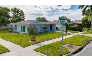2447 MESSINA AVENUE, ORLANDO, FL 32811 Sold 10/04/24