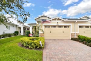 2453 YELLOW BRICK ROAD, SAINT CLOUD, FL 34772 Sold 08/28/25